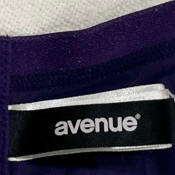 Avenue Navy and Light Blue Patterned Bra - Picture 4 of 5